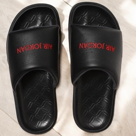 JORDAN SOPHIA Platform SLIDES MULE Size 11 Black Red AIR JORDAN Letters Gothic - Picture 11 of 12